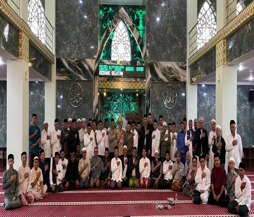 "Menguatkan iman, Menyehatkan badan, Mempererat silaturahmi" Seputar Info Antar Masjid (SIAM) Safari Sabtu Subuh (S3) di masjid Al Aman Polresta Tangerang Selatan