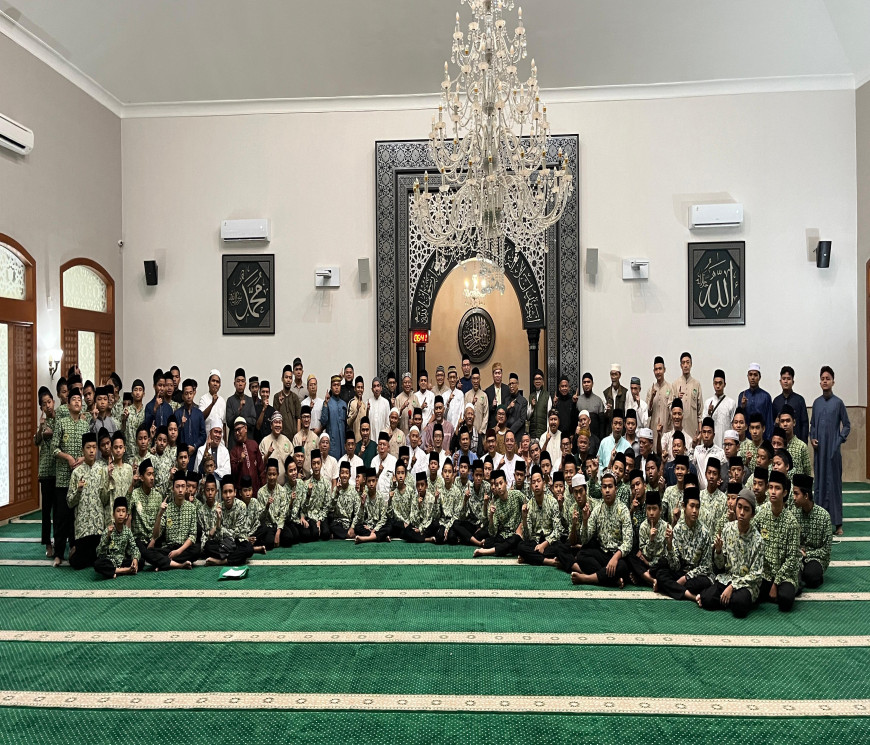Spirit Halal Bi Halal Masjid Baitul Hikmah dan Safari Sabtu Subuh (S3) FMMB